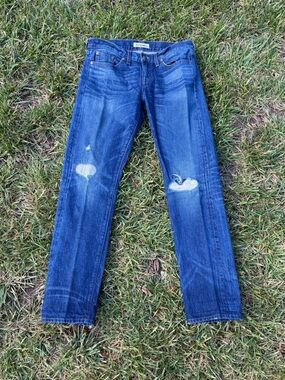 Madewell Rivet & Thread "Wyatt" distressed jeans - size 28
